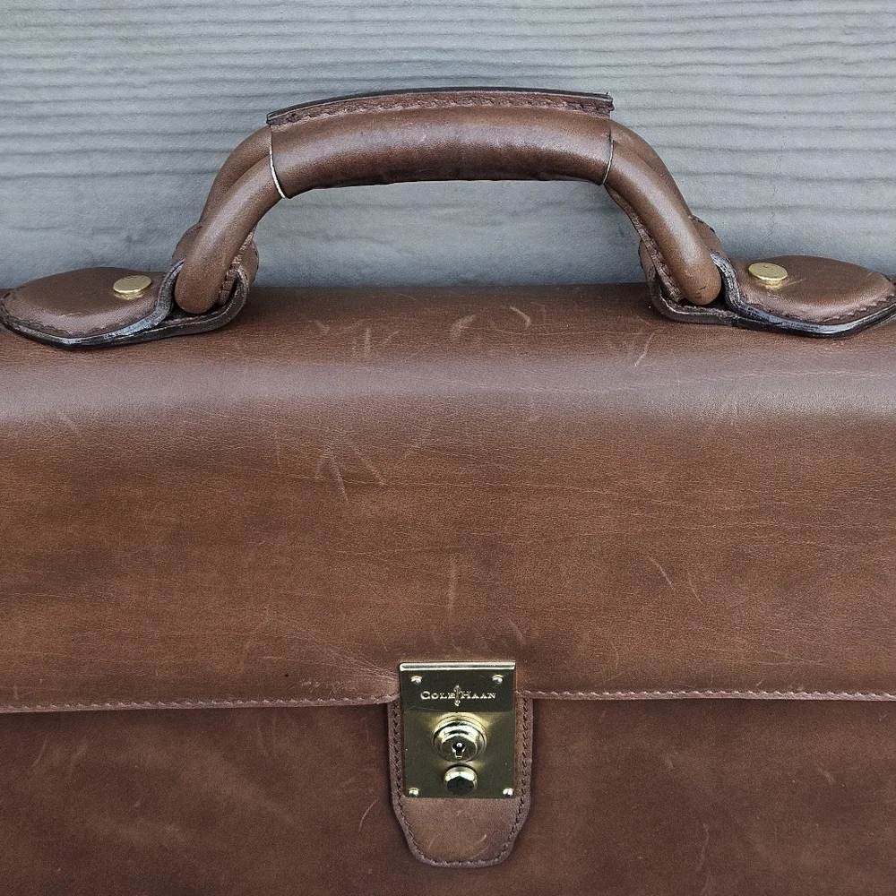 Vintage Heavy Leather COLE HAAN Executive CEO Lawyer Briefcase Brown Bag ITALY